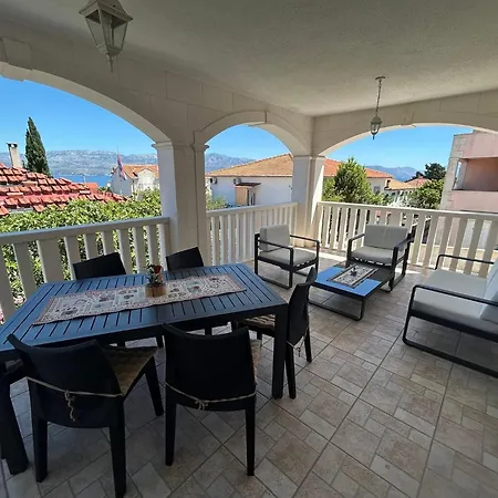 Manda Apartman Supetar