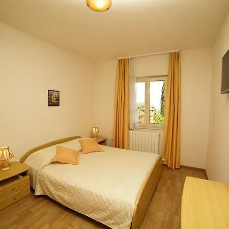 Apartment Manda