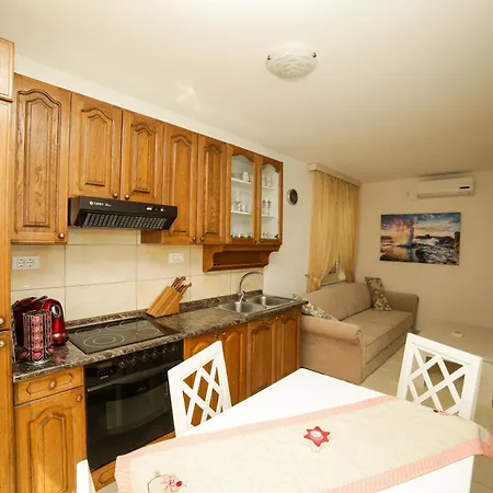 Manda Appartement Supetar