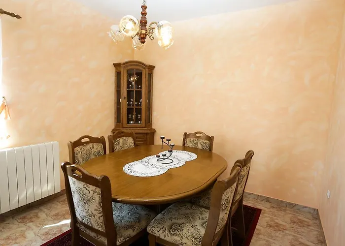 Manda Appartement Supetar